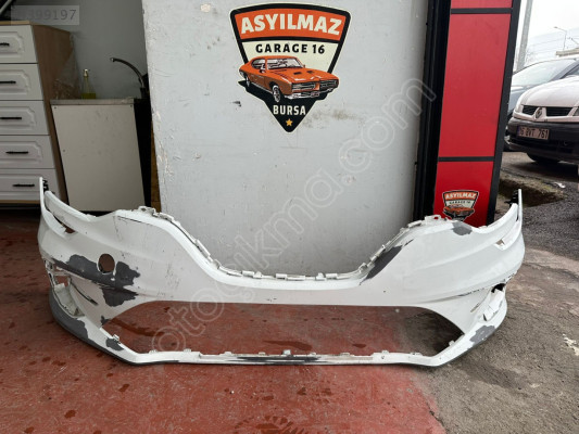 MEGANE 4 MAKYAJLI ÖN TAMPON ORJİNAL BOYAYA HAZIR