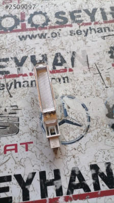 3G0947109 Passat b8 makyaj lambası