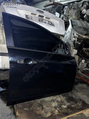 Ford Focus 2.5 sağ ön kapı dolu çıkma orijinal