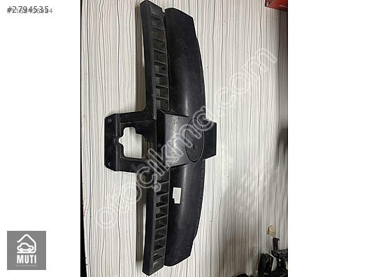 Hyundai Accent Ön Panjur Alt Parçası - 86362 25600 Çıkma