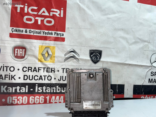 237101754R Renault Trafik 2.0 Çıkma Orjinal Motor Beyni