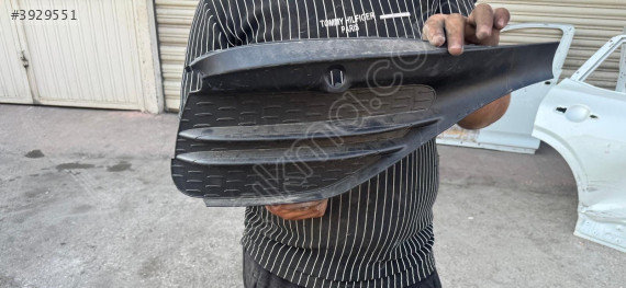 MERCEDES C SERİSİ W206 KASA SAĞ SOL SİS FARI ÇERÇEVESİ ORJINAL