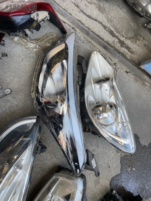 Hyundai İ20 sol ön far