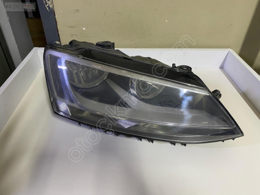 Vw Jetta Sağ Far 2011-2017 5C7941006A
