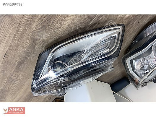 AUDİ Q5 ÇIKMA SOL FAR