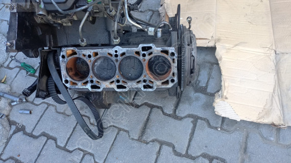 fiat doblo 1,9 yarım motor