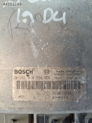 0281010556 RENAULT LAGUNA 1.9 DCI MOTOR BEYNI