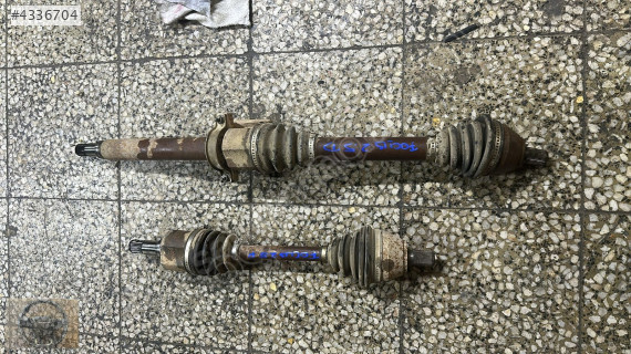 FORD FOCUS 2 / 2.5 1.6 TDCİ SAĞ SOL AKS MİLİ BURSA MG