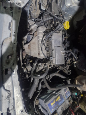 Renault Clio 16.8 v  Motor Çıkma Orjinal