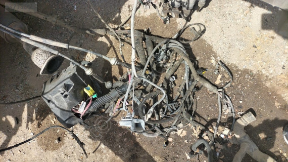 Renault trafic klimalı Motor tesisatı