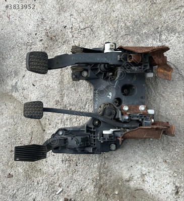 OPEL INSİGNİ A PEDAL TAKIMI ÇIKMA