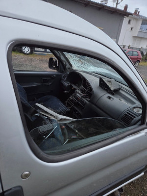 Partner - Berlingo (98-10) Sağ - Sol Ön Cam Fitili