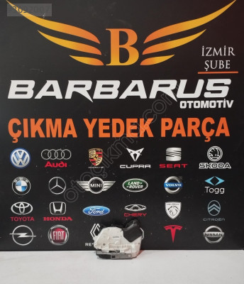 VOLKSWAGEN PASSAT B8 ARKA SOL KAPI KİLİDİ 5E0839015