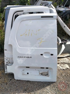 Peugeot Rifter Sol Bagaj Kapağı