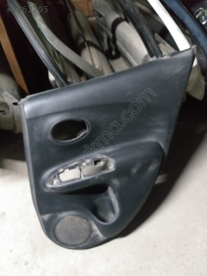 2010 - 2023 Nissan Juke Sağ Arka Kapı Kartonu Çıkma