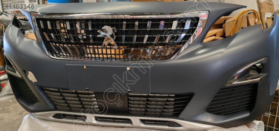 Peugeot 3008 ön tampon dolu