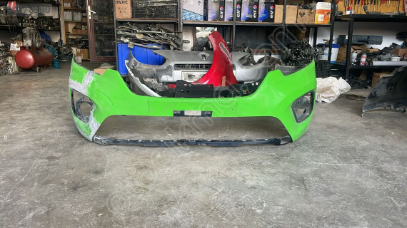 Yeni model Kangoo 5 ön tampon