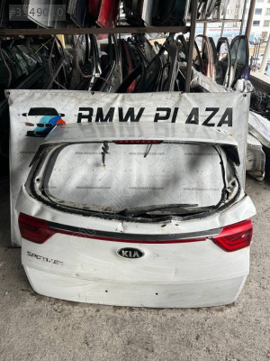 KİA SPORTAGE BAGAJ KAPAĞI