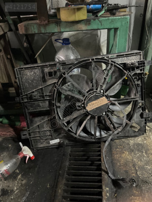 Opel combo E fan motoru