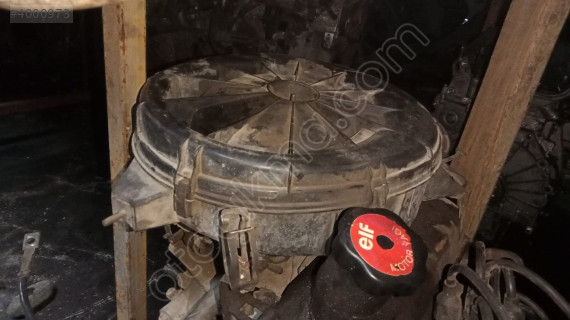Renault 19 1.6 karbüratörlü hava filtre kazani yedek parça