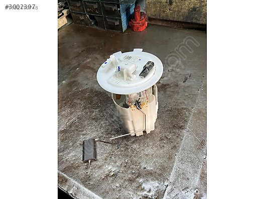 RENAULT MEGAN 4 YAKIT ŞAMANDIRASI 172024055R