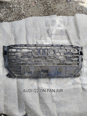 AUDİ Q2 ORJİNAL ÖN PANJUR AZ HASARLI 2016-2020