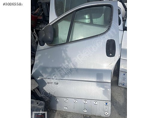 Renault trafic2 sol kapı