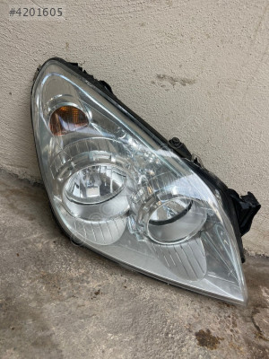 Opel astra H içi beyaz sağ far