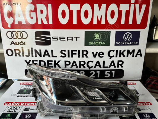 TOYOTA COROLLA ORJ SAĞ FAR 2019-2021 8111002T31