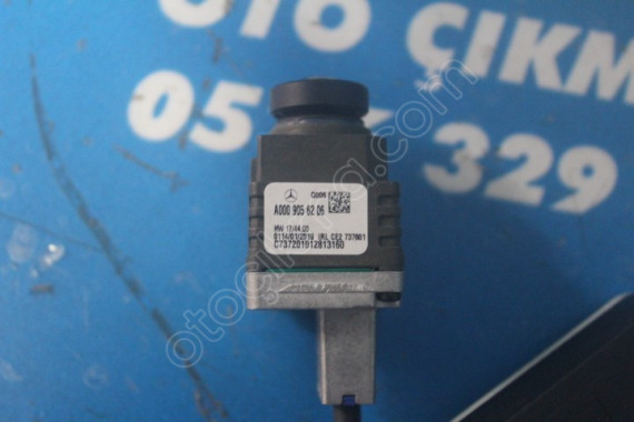 A0009056206 MERCEDES ARKA KAMERA