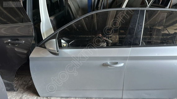 SKODA SCALA SOL ÖN KAPI DOLU HATASIZ BURSA MG