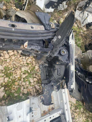 AUDİ A3 SOL PODYE ASEL OTO