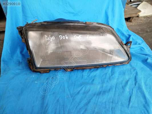 PEUGEOT 306 SAĞ ÖN FAR