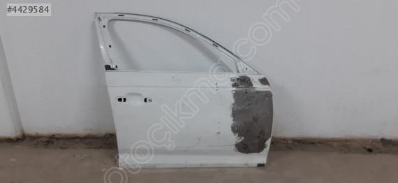 2016-2019 AUDİ A4 SAĞ ÖN KAPI