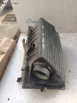 OPEL VECTRA B 1.8 HAVA FİLTRE KUTUSU 90499599
