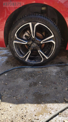 Opel Corsa E orjinal jant 17 inç