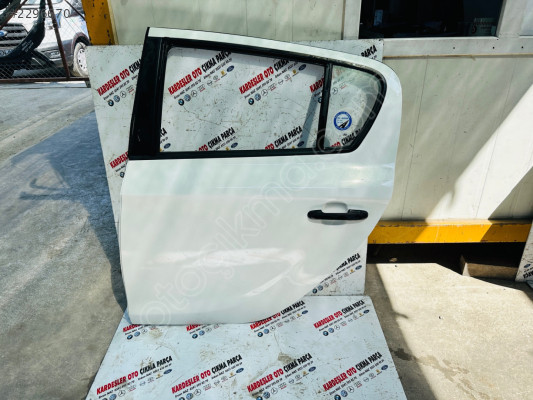 Hyundai i20 sol arka kapı (hatasız dolu)
