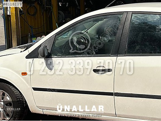 FORD FİESTA SOL ÖN KAPI ve TÜM AKSAMLARI | ÜNALLAR OTO ÇIKMA |