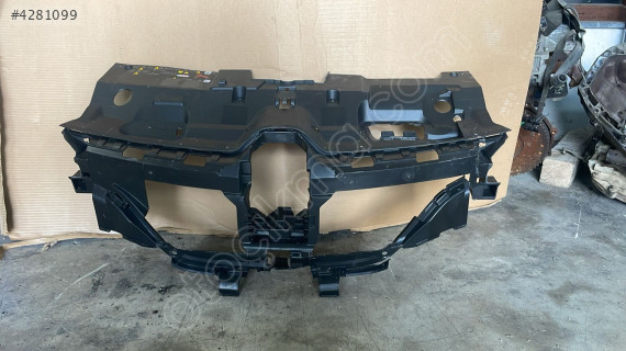 Panjur Ön İç Megane IV Sedan