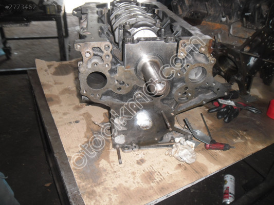 MAZDA B2500 FORD RANGER YARIM MOTOR SIFIR YAPILI