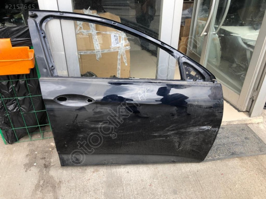 OPEL İNSİGNİA 17 SONRASI SAĞ ÖN KAPI