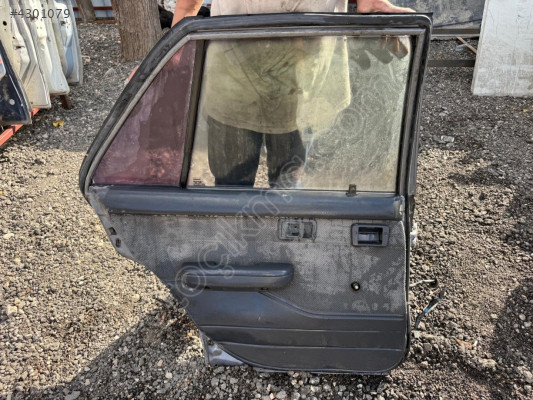 TOYOTA CORONA SOL ARKA KAPI KİLİDİ 88-92 MODEL ORJİNAL