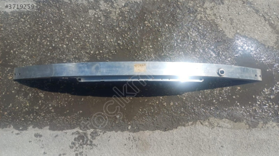 2009-2014 Mercedes W204 W207 ön tampon demiri