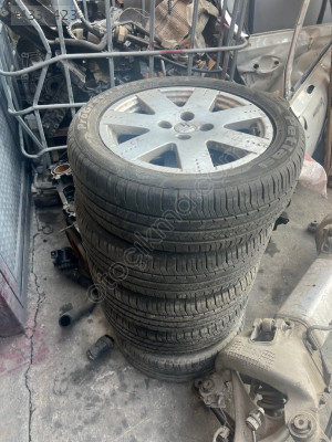 Citroen c2 16 inç çıkma çelik jant takımı