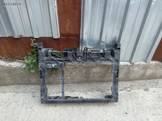 2024 Ford Courier ön panel