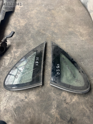 Opel vectra b kasa kelebek camı