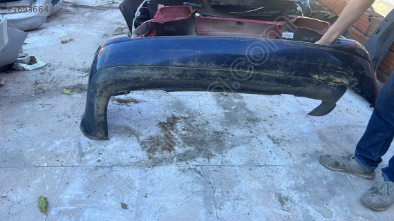 Volkswagen Golf 4 Modeli için Dolu Arka Tampon Çıkma Parça