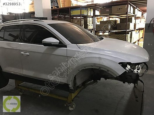 VOLKSWAGEN T-ROC 2017 2024 SAĞ ÖN KAPI ( SÖKME DOLU ) 2GA831052A