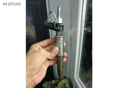 RENAULT TRAFİK 2004-2013 TÜM PARÇALAR