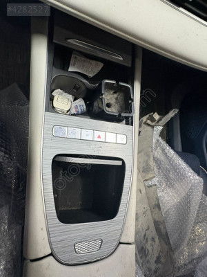 CHERY OMODA 5 PRO VİTES KONSOLU SÖKME YEDEK PARÇA 22-24